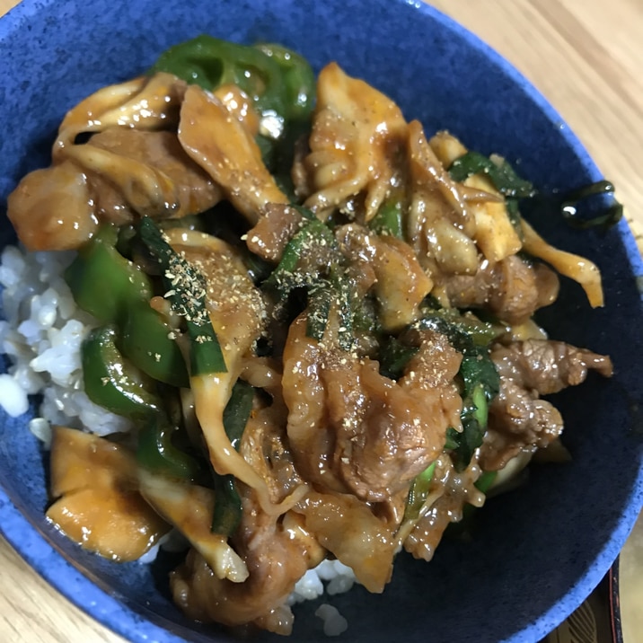 コッテリ！大満足♡焼肉丼